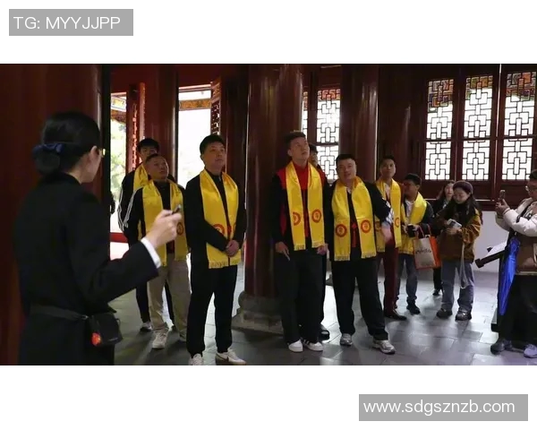 成都排球队的拼搏之路:世界杯预选赛背后的奋斗故事与荣耀追寻 成都排球队的拼搏之路:世界杯预选赛背后的奋斗故事与荣耀追寻