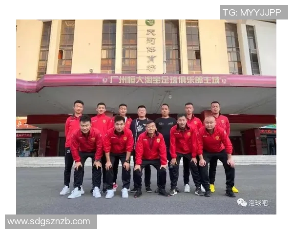 西安足球队在总决赛中的比赛经验与表现分析与总结