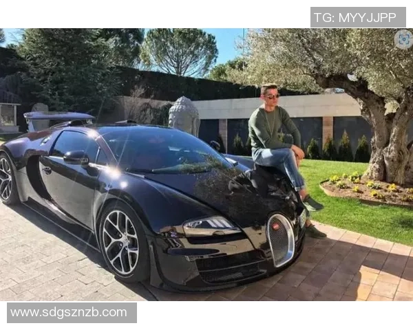 足球明星的豪车选择揭秘他们的个性与品味分析