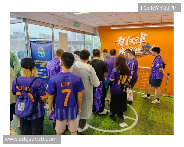 足球明星赛总决赛直播盛况空前球迷狂欢不容错过的精彩瞬间 足球明星赛总决赛直播盛况空前球迷狂欢不容错过的精彩瞬间