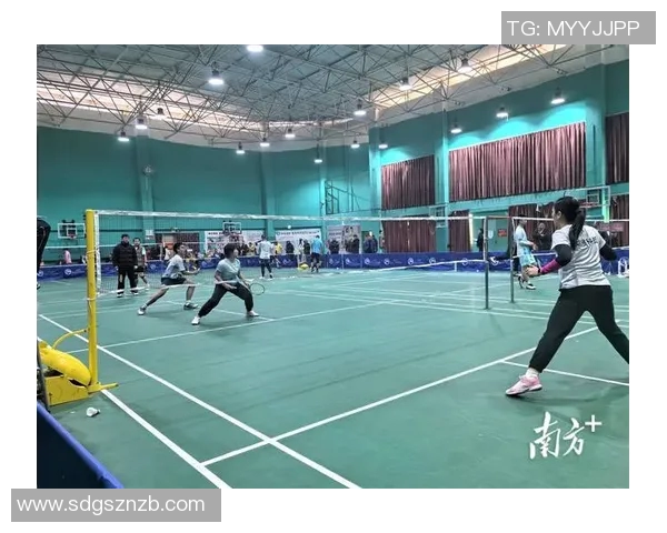 上海羽毛球队的崛起与发展探讨聚焦运动员力量与团队精神 上海羽毛球队的崛起与发展探讨聚焦运动员力量与团队精神